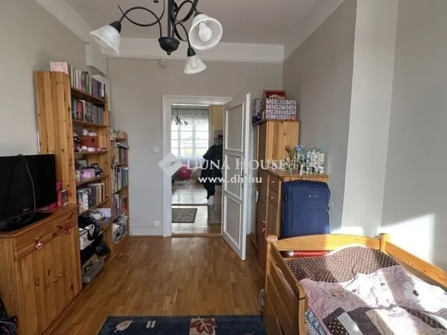 Eladó lakás Budapest I. kerület 81 nm