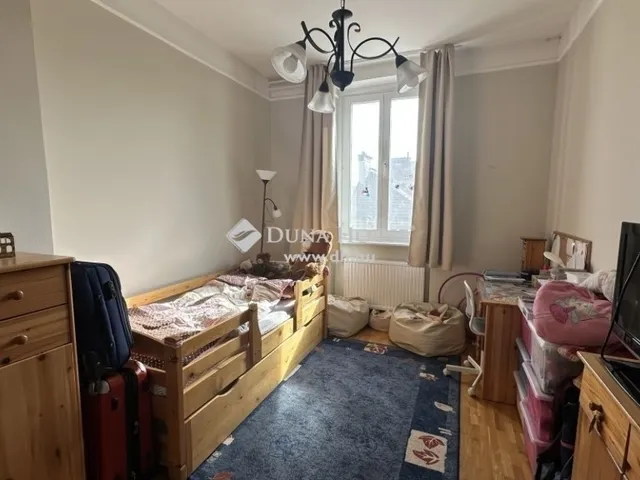 Eladó lakás Budapest I. kerület 81 nm
