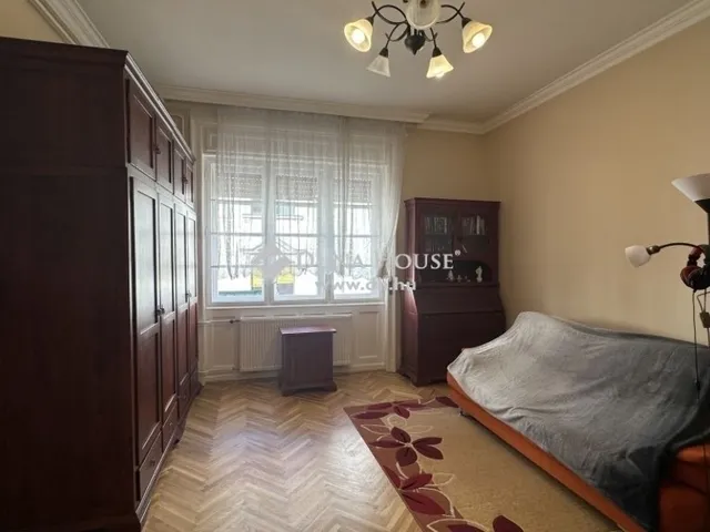 Eladó lakás Budapest I. kerület 81 nm