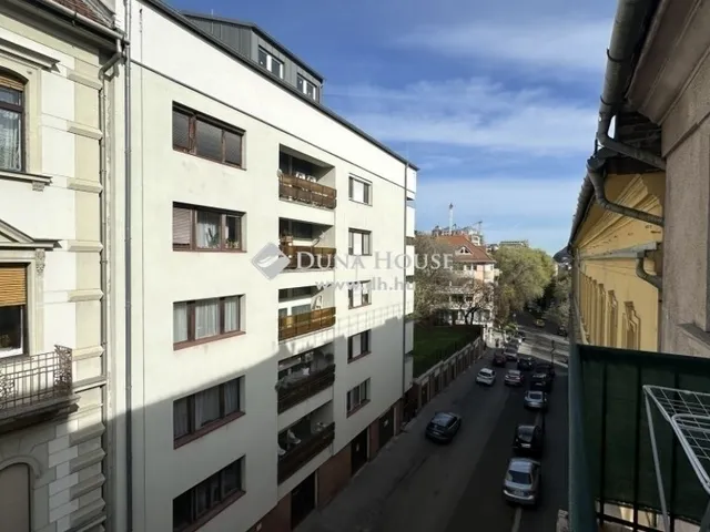 Eladó lakás Budapest I. kerület 81 nm