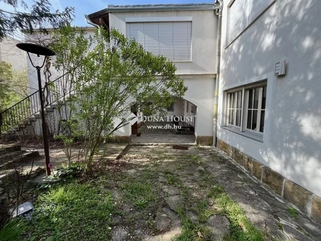 Eladó lakás Budapest I. kerület 80 nm