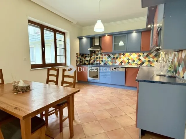 Eladó lakás Budapest I. kerület, Víziváros I. ker. 72 nm