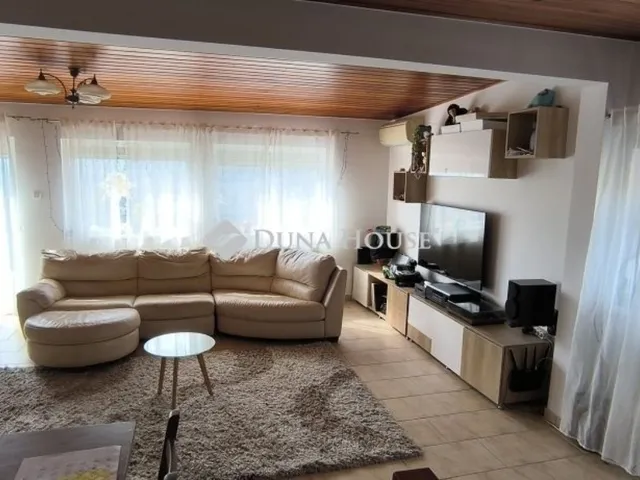 Eladó lakás Budapest II. kerület 124 nm