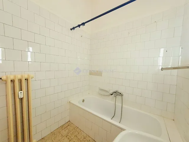 Eladó lakás Budapest I. kerület 64 nm