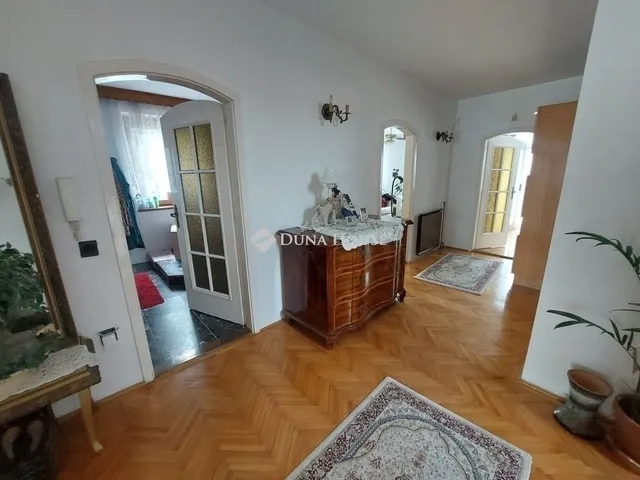 Eladó ház Budapest XX. kerület, Pesterzsébet 480 nm