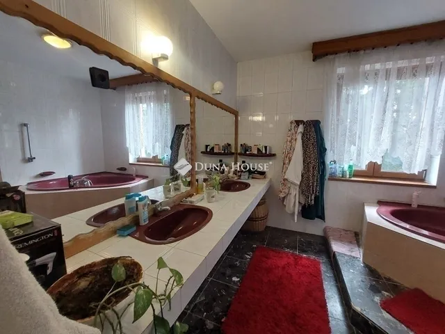 Eladó ház Budapest XX. kerület, Pesterzsébet 480 nm