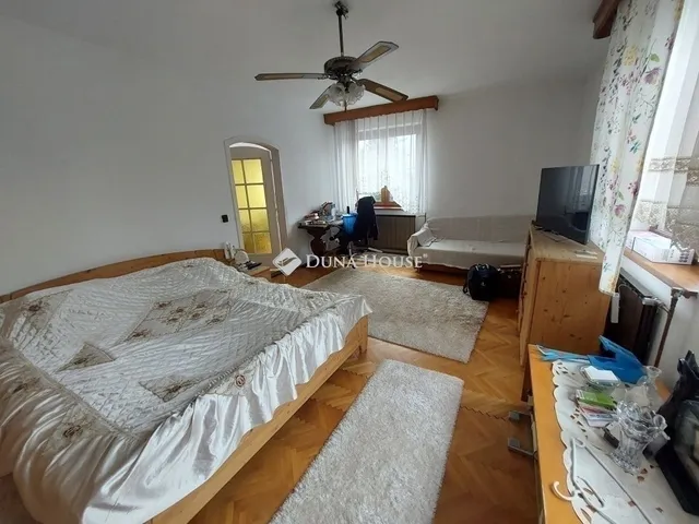 Eladó ház Budapest XX. kerület, Pesterzsébet 480 nm