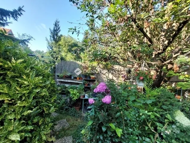 Eladó lakás Budapest II. kerület, Széphalom 37 nm
