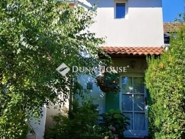 Eladó lakás Budapest II. kerület, Széphalom 37 nm