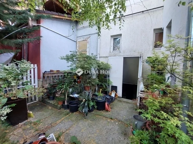 Eladó lakás Budapest II. kerület, Széphalom 37 nm