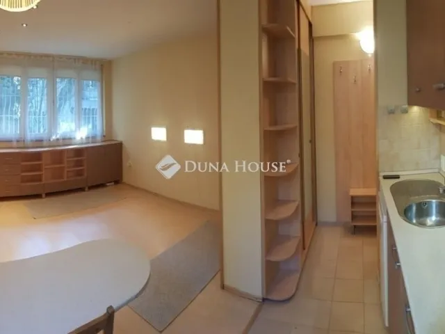 Eladó lakás Budapest II. kerület, Törökvész 32 nm