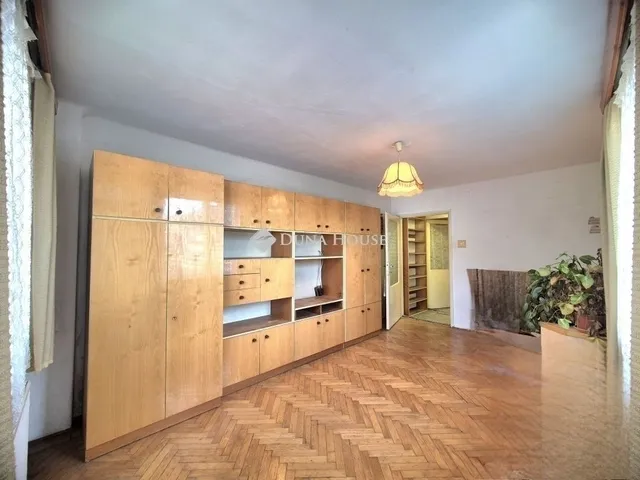 Eladó ház Budapest III. kerület, Csillaghegy 51 nm
