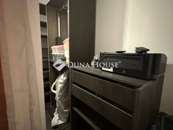 Eladó lakás Budapest III. kerület 68 nm