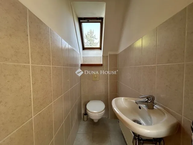 Eladó lakás Budapest III. kerület 44 nm