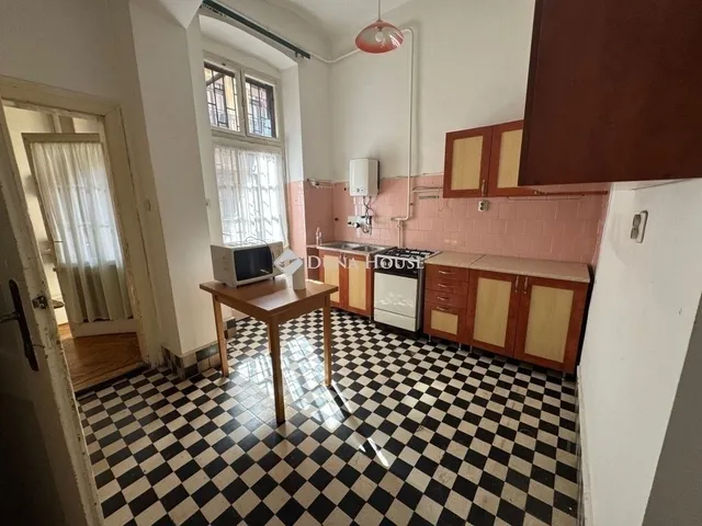 Eladó lakás Budapest XIII. kerület 84 nm