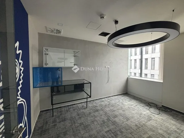 Kiadó kereskedelmi és ipari ingatlan Budapest XIII. kerület 422 nm