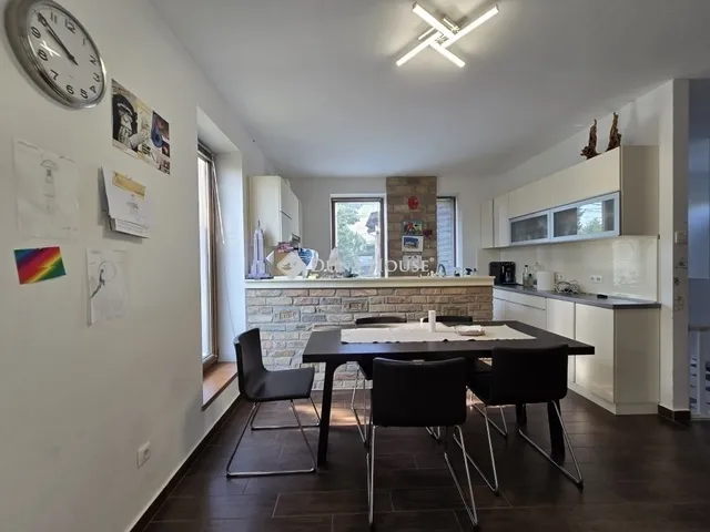 Eladó ház Diósd, Diósdliget 191 nm