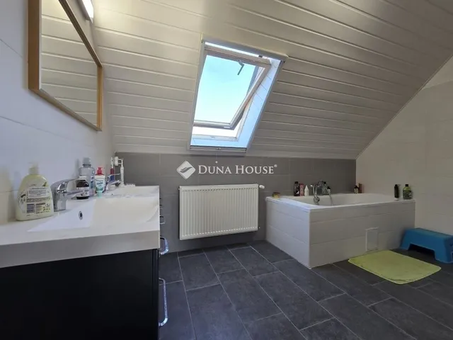 Eladó ház Diósd, Diósdliget 191 nm