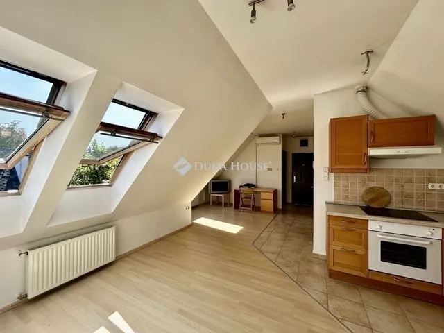 Eladó lakás Budapest III. kerület, Római-part 44 nm