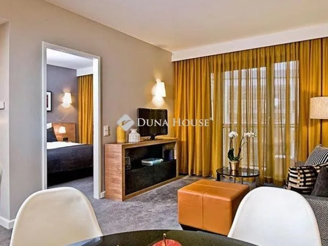 Eladó telek Budapest III. kerület, Római-part 5346 nm