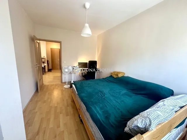 Eladó lakás Budapest III. kerület 75 nm