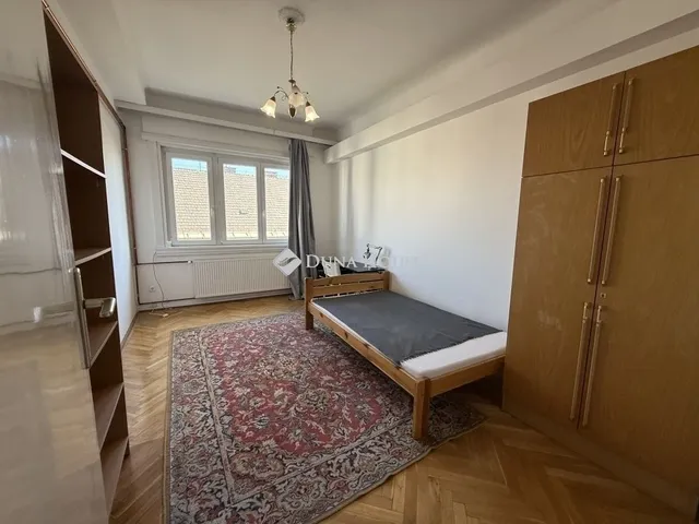 Eladó lakás Budapest XIV. kerület 105 nm