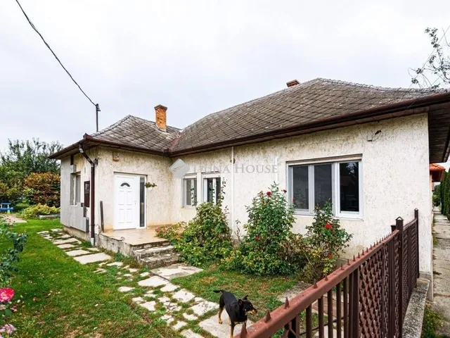 Eladó üdülő és hétvégi ház Biatorbágy 94 nm