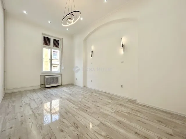 Eladó lakás Budapest VII. kerület 68 nm
