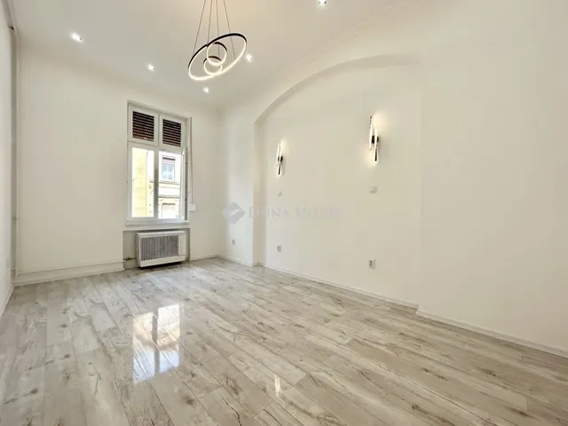 Eladó lakás Budapest VII. kerület 68 nm