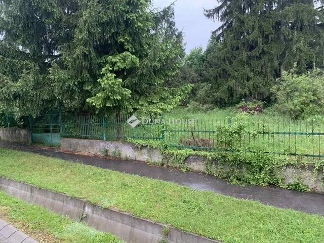 Eladó telek Budapest II. kerület, Széphalom 666 nm