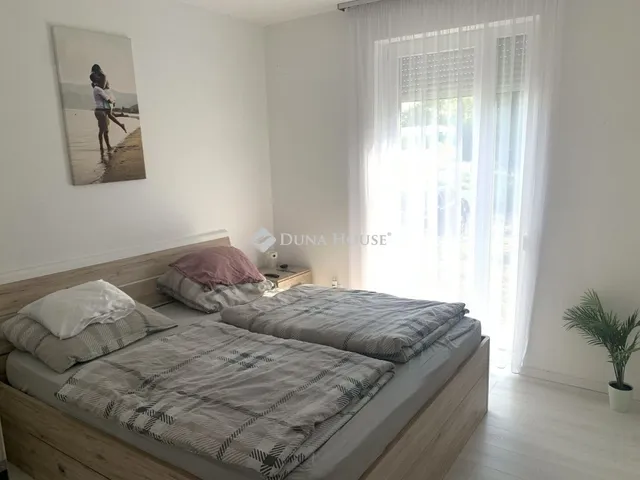 Eladó lakás Vác 80 nm