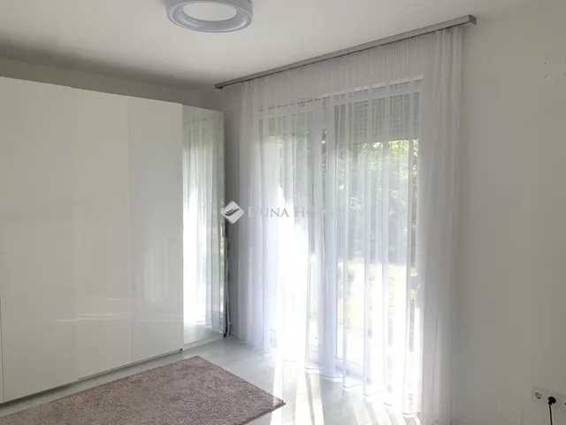 Eladó lakás Vác 80 nm