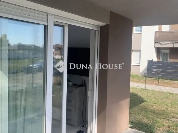 Eladó lakás Vác 80 nm