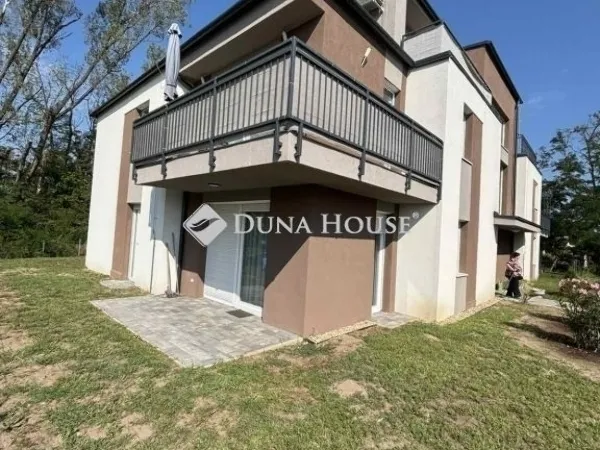 Eladó lakás Vác 80 nm