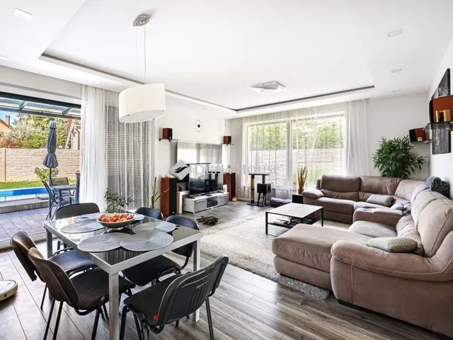 Eladó ház Budaörs 245 nm