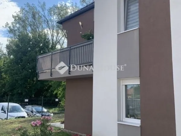 Eladó lakás Vác 80 nm