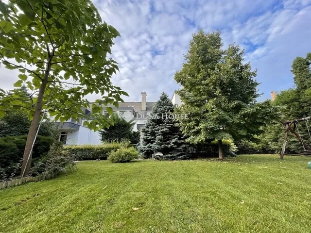 Eladó ház Érd 255 nm