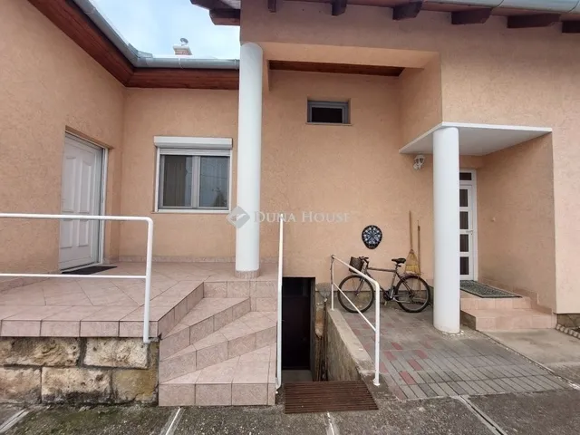 Eladó ház Budapest III. kerület 180 nm