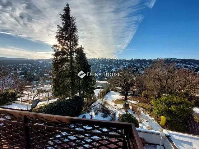 Eladó ház Budapest II. kerület 168 nm