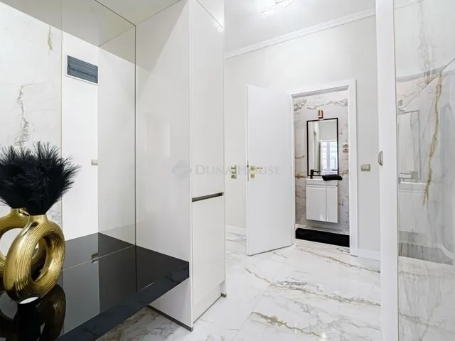 Eladó lakás Budapest II. kerület 91 nm