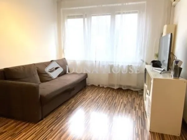 Eladó lakás Budapest III. kerület 39 nm