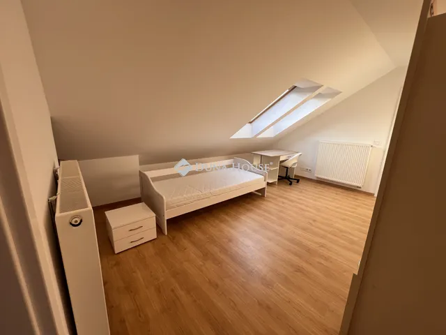 Eladó lakás Budapest VI. kerület 95 nm