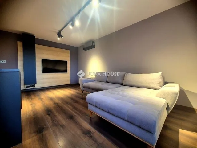 Eladó lakás Budapest III. kerület, Kaszásdűlő 55 nm