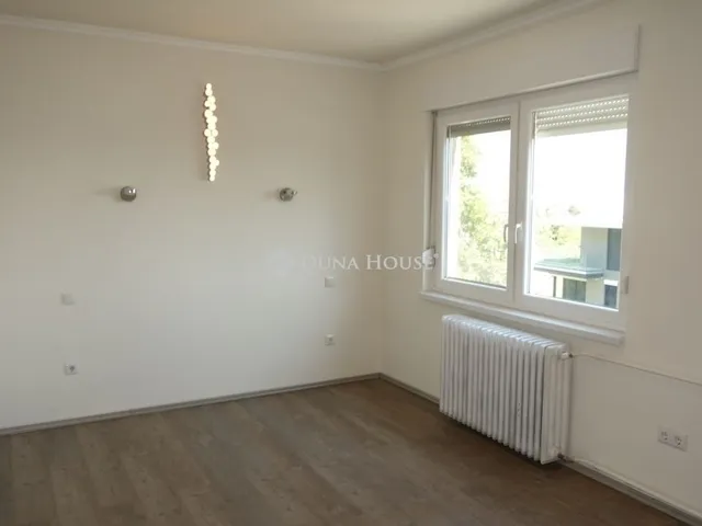 Eladó lakás Budapest II. kerület 63 nm