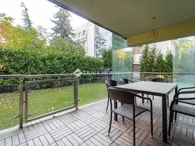 Eladó lakás Budapest III. kerület, Római-part 138 nm