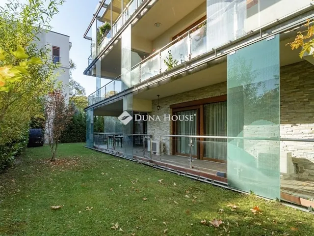 Eladó lakás Budapest III. kerület, Római-part 138 nm