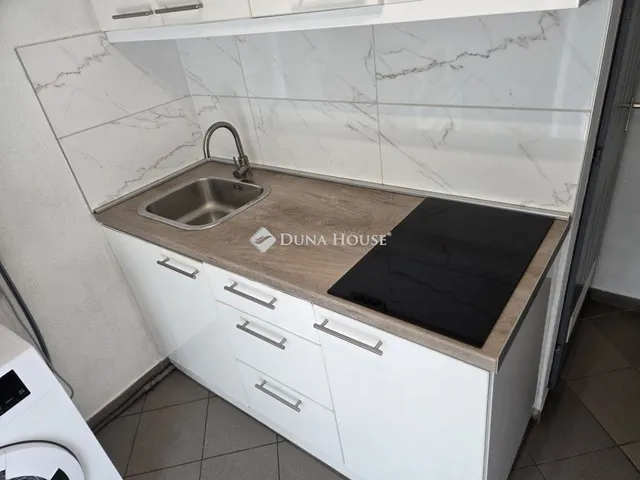 Eladó lakás Dunakeszi 27 nm