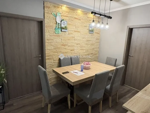 Eladó lakás Dunakeszi 71 nm