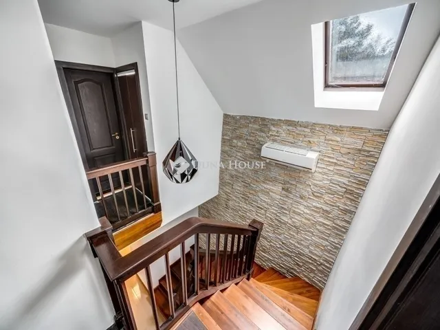 Eladó ház Budaörs 150 nm