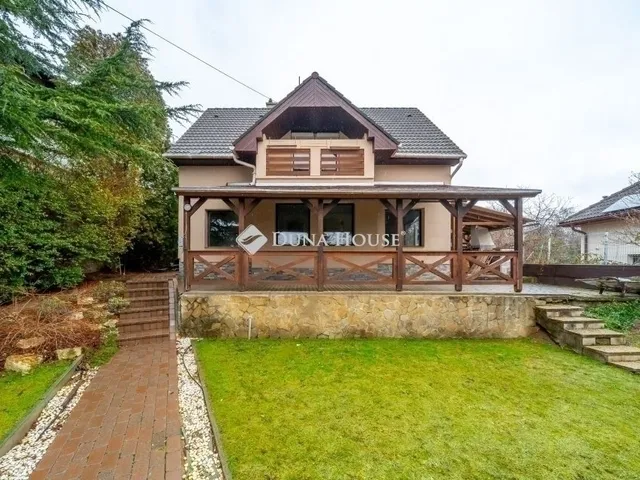 Eladó ház Budaörs 150 nm